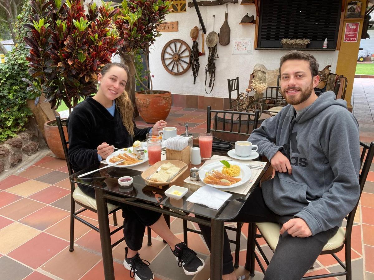 Hosteria Casa Silva Checa Kültér fotó